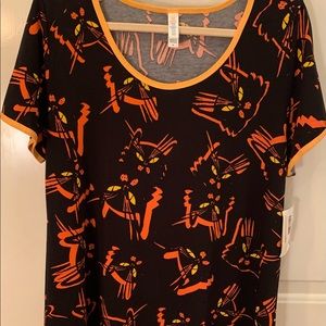 Ladies NWT LuLaRoe Classic T Shirt Size XL